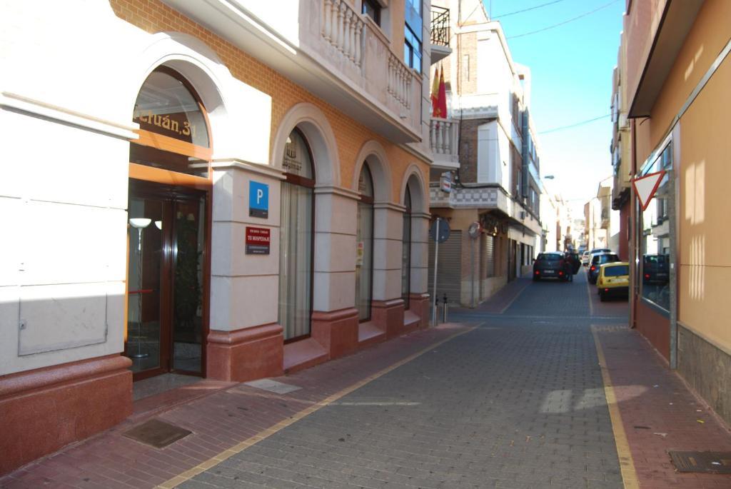 Pension Encarna Vargas La Union Exterior photo